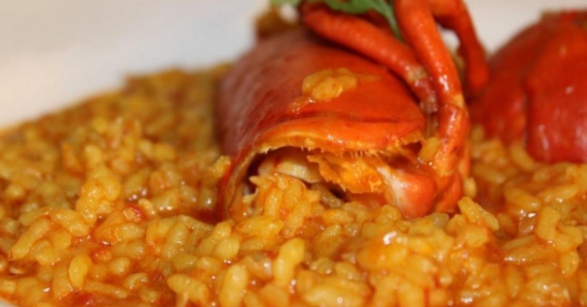 Menú picoteo variado y Arroz con Bogavante